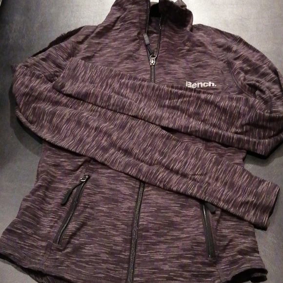 Bench sweater